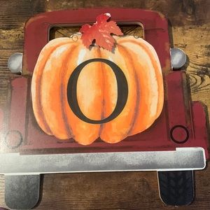 Ashland Farmhouse Truck Letter "O"